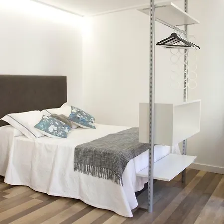 Acio Blanco. Loft En El Casco Histórico De *